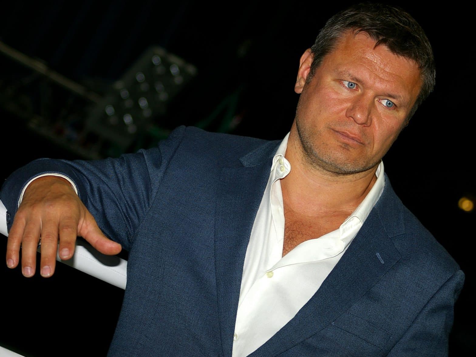 Олег Тактаров убеждён, что чемпион UFC не должен определяться по итогам лишь одного поединка